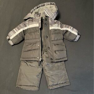 London Fog Boys 12m 2 Piece Snow Suit Fleece Lined Jacket and Bib Pants Black